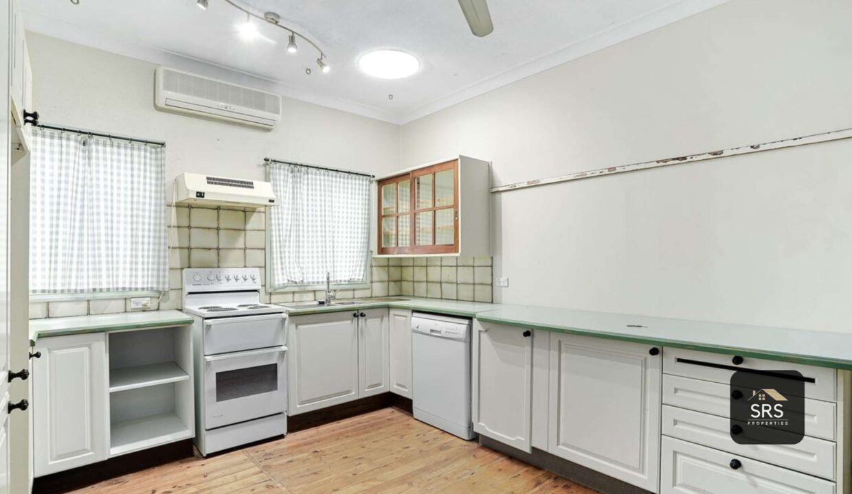 4 Daphne Close, Kingswood, NSW 2747 (2)